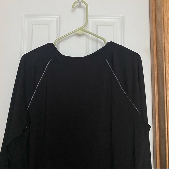 Athleta Exhilaration Black Long Sleeve Shirt Size XL - Picture 10 of 11